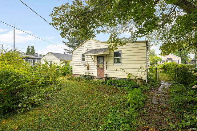 915 Jackson Street, Mishawaka, IN 46544