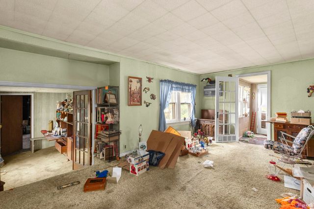 915 Jackson Street, Mishawaka, IN 46544