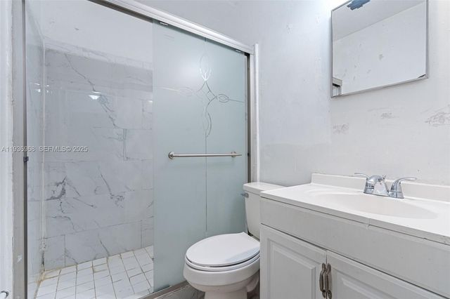 20520 NW 21st Ave, Miami Gardens, FL 33056