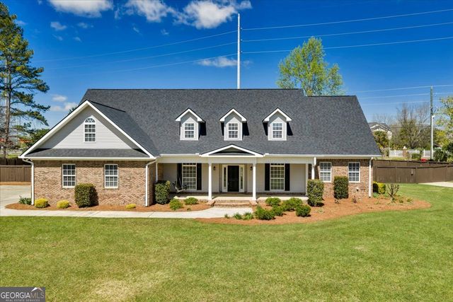 32 Willow Lake Drive, Warner Robins, GA 31093