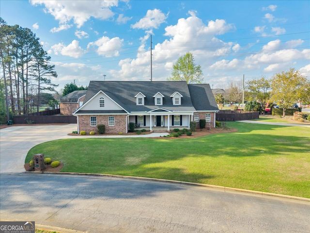 32 Willow Lake Drive, Warner Robins, GA 31093