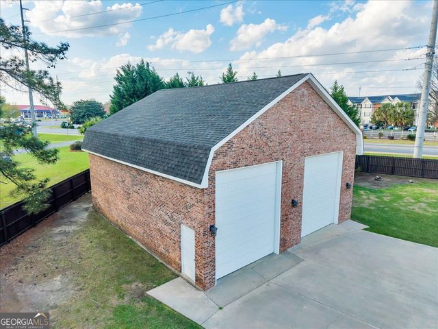32 Willow Lake Drive, Warner Robins, GA 31093