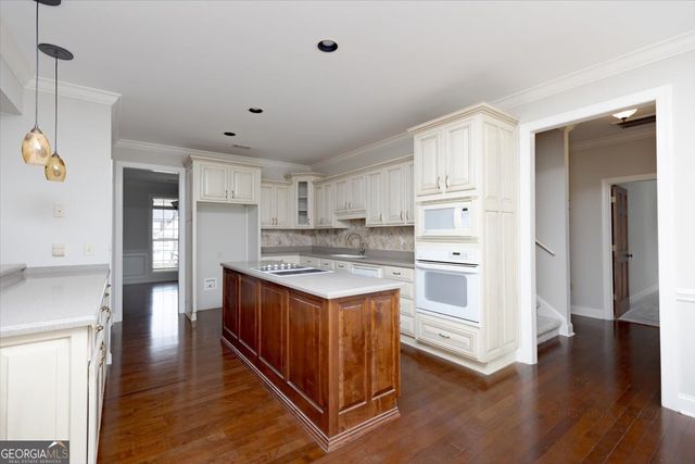 32 Willow Lake Drive, Warner Robins, GA 31093