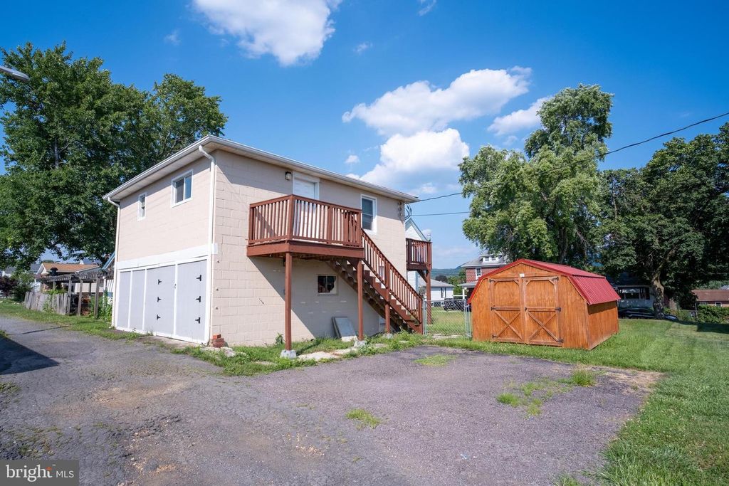 133 NEW HAMPSHIRE AVE, Cumberland, MD 21502