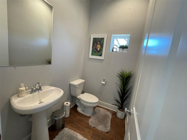 902 Martin Street A, Houston, TX 77018