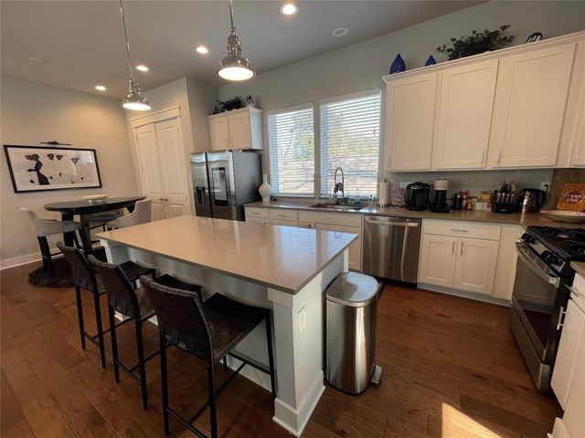 902 Martin Street A, Houston, TX 77018