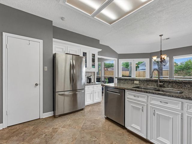 1523 Plantation Drive, Richmond, TX 77406
