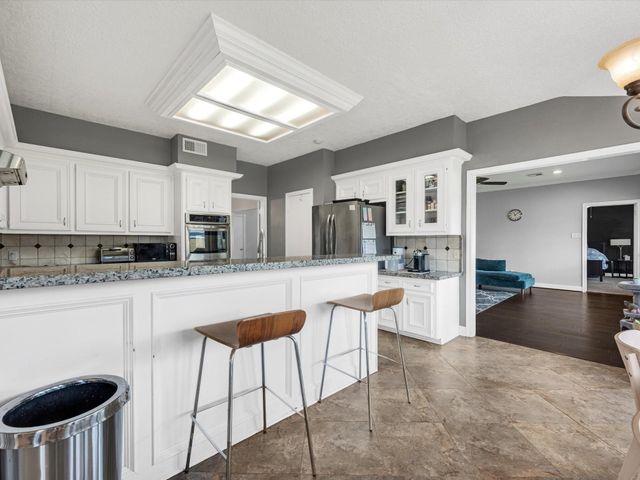 1523 Plantation Drive, Richmond, TX 77406