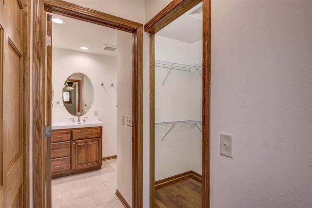2916 Trinity Street, Eau Claire, WI 54703