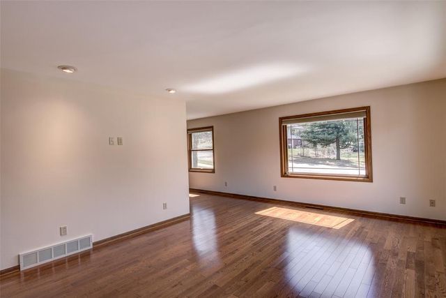 2916 Trinity Street, Eau Claire, WI 54703