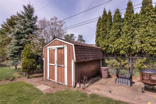 2916 Trinity Street, Eau Claire, WI 54703