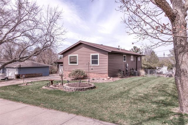 2916 Trinity Street, Eau Claire, WI 54703