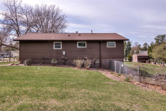 2916 Trinity Street, Eau Claire, WI 54703