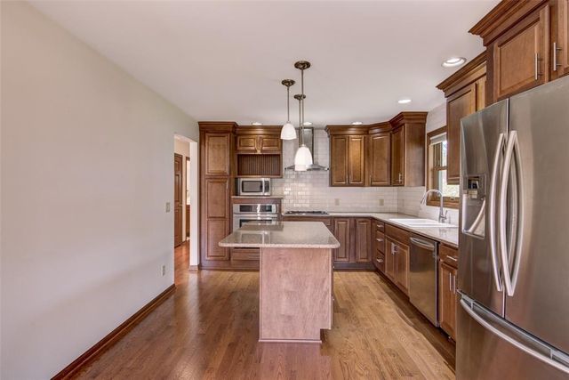 2916 Trinity Street, Eau Claire, WI 54703