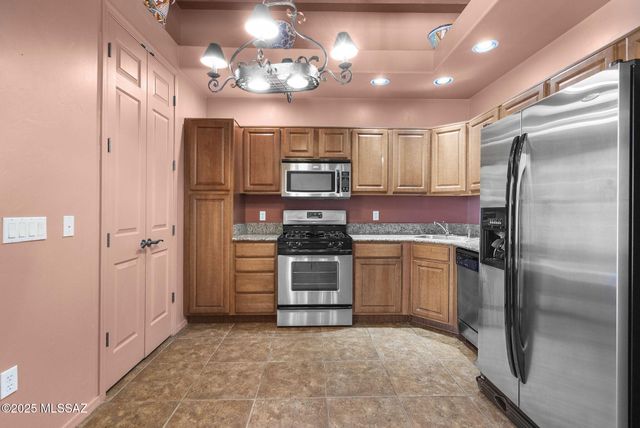 110 Post Way, Tubac, AZ 85646