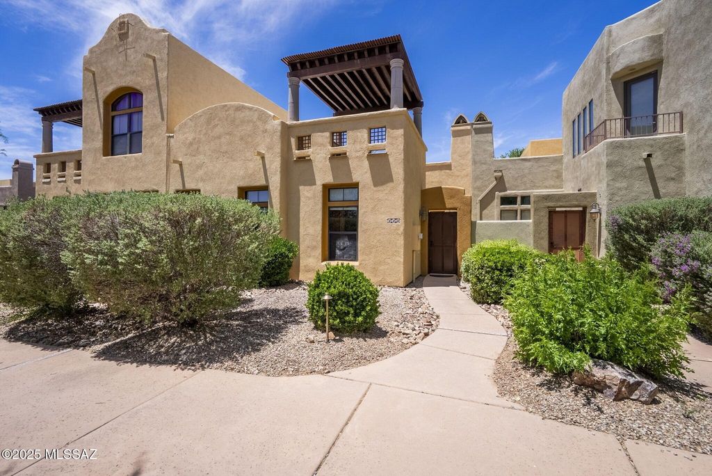 110 Post Way, Tubac, AZ 85646