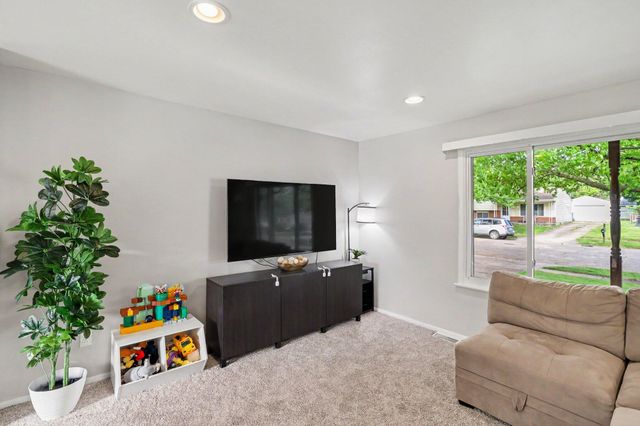 5811 Cranston Street, Portage, MI 49002