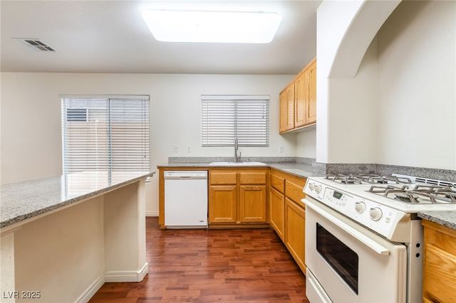 7275 Phlox Road, Las Vegas, NV 89113