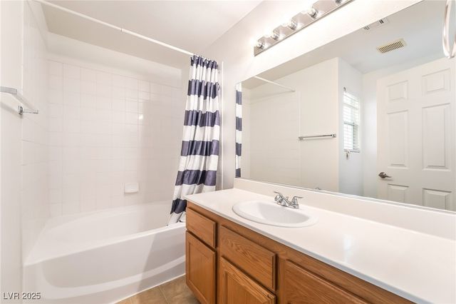 7275 Phlox Road, Las Vegas, NV 89113