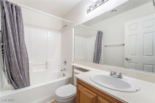 7275 Phlox Road, Las Vegas, NV 89113