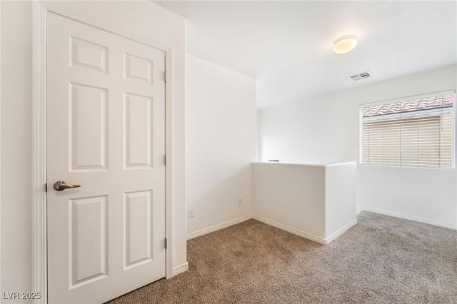 7275 Phlox Road, Las Vegas, NV 89113