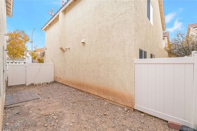 7275 Phlox Road, Las Vegas, NV 89113