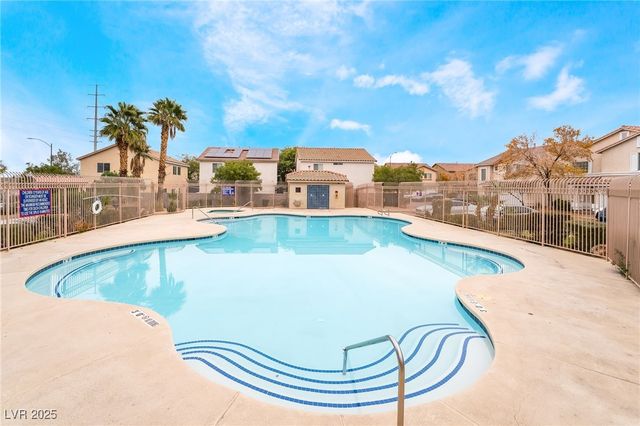 7275 Phlox Road, Las Vegas, NV 89113