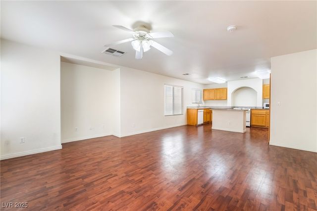 7275 Phlox Road, Las Vegas, NV 89113