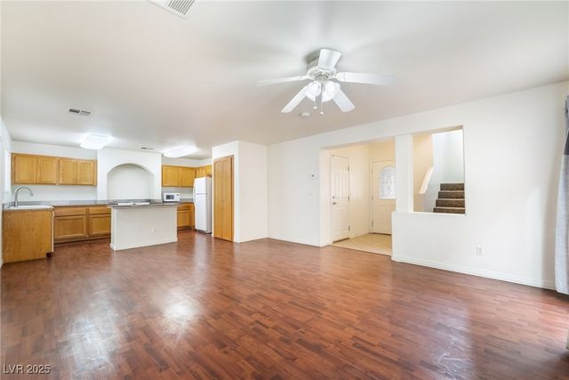 7275 Phlox Road, Las Vegas, NV 89113