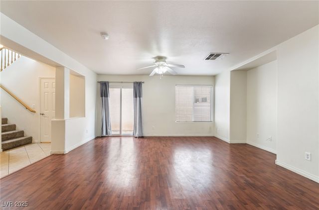 7275 Phlox Road, Las Vegas, NV 89113