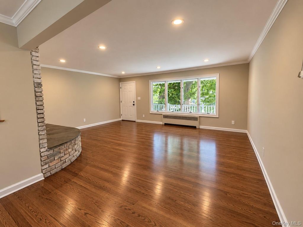 56 Harrison Drive, East Northport, NY 11731 — photo 4