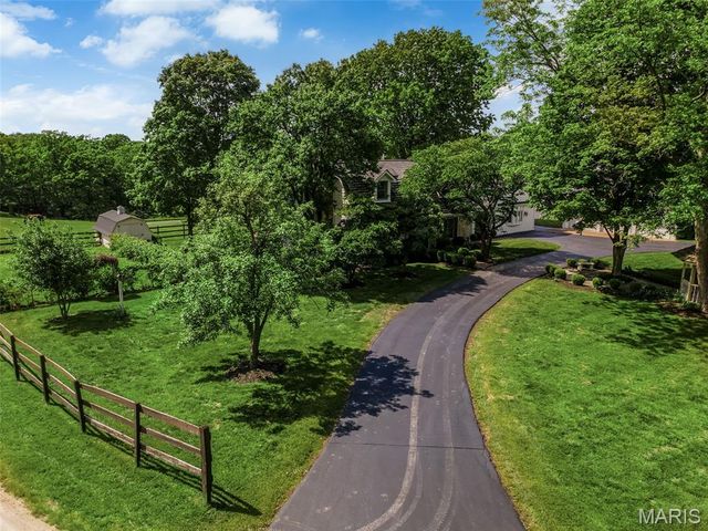 18321 Allenton Trail Terrace, Wildwood, MO 63069