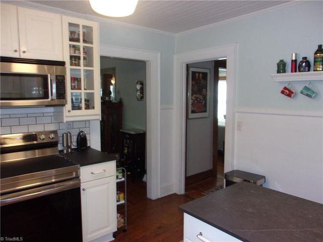 1247 Sunset Drive, Asheboro, NC 27205