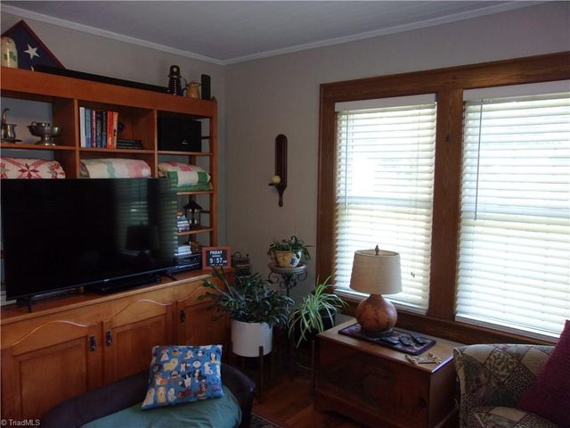1247 Sunset Drive, Asheboro, NC 27205