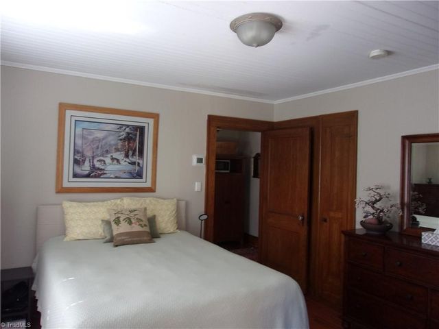 1247 Sunset Drive, Asheboro, NC 27205