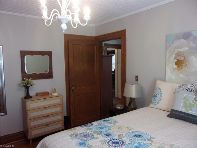 1247 Sunset Drive, Asheboro, NC 27205
