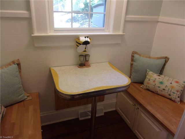 1247 Sunset Drive, Asheboro, NC 27205