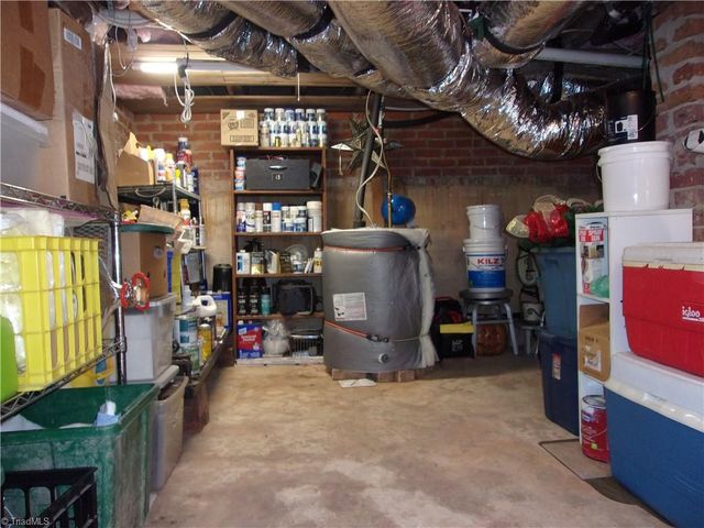 1247 Sunset Drive, Asheboro, NC 27205