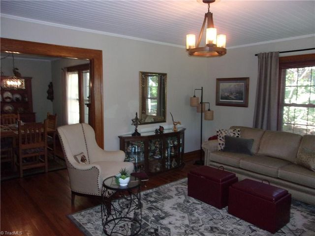 1247 Sunset Drive, Asheboro, NC 27205