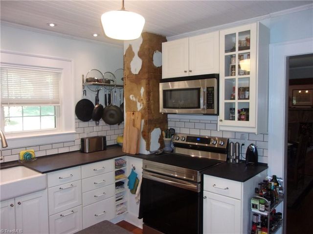 1247 Sunset Drive, Asheboro, NC 27205