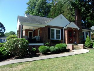 1247 Sunset Drive, Asheboro, NC 27205