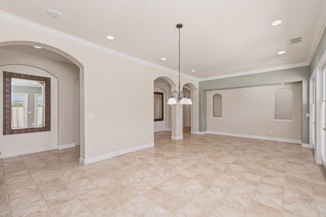 2121 Ladera Dr, Lincoln, CA 95648