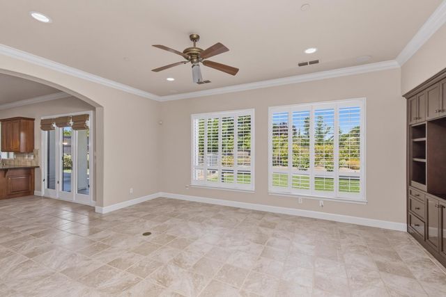 2121 Ladera Dr, Lincoln, CA 95648