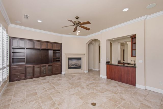 2121 Ladera Dr, Lincoln, CA 95648