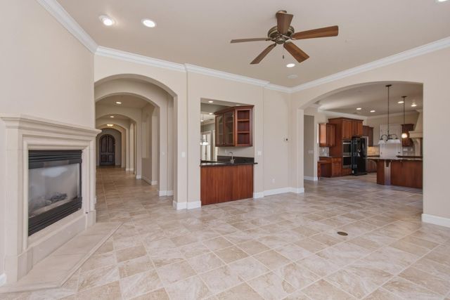 2121 Ladera Dr, Lincoln, CA 95648
