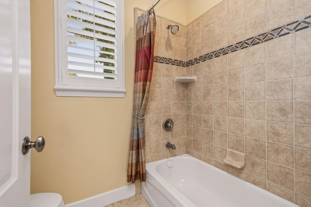2121 Ladera Dr, Lincoln, CA 95648