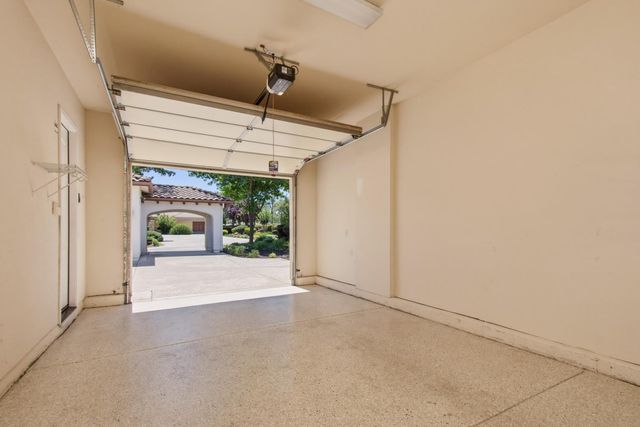 2121 Ladera Dr, Lincoln, CA 95648