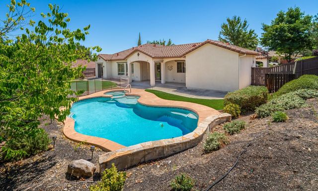 2121 Ladera Dr, Lincoln, CA 95648