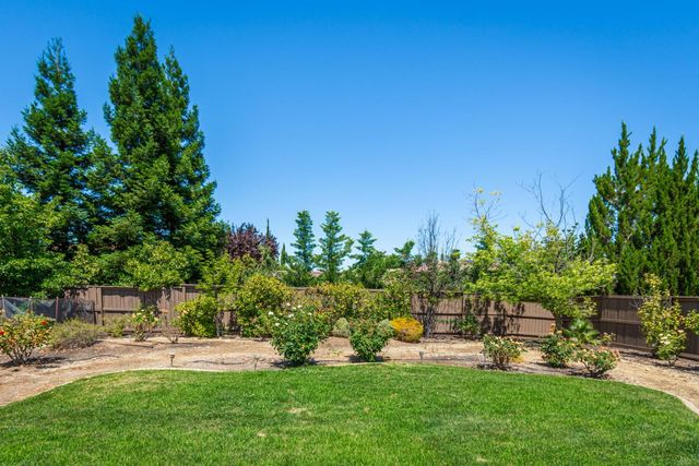 2121 Ladera Dr, Lincoln, CA 95648