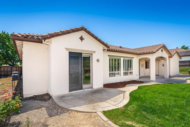 2121 Ladera Dr, Lincoln, CA 95648